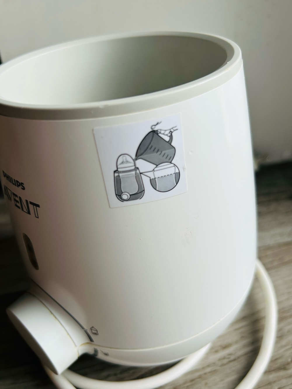 Philips Avent White Bottle Warmer